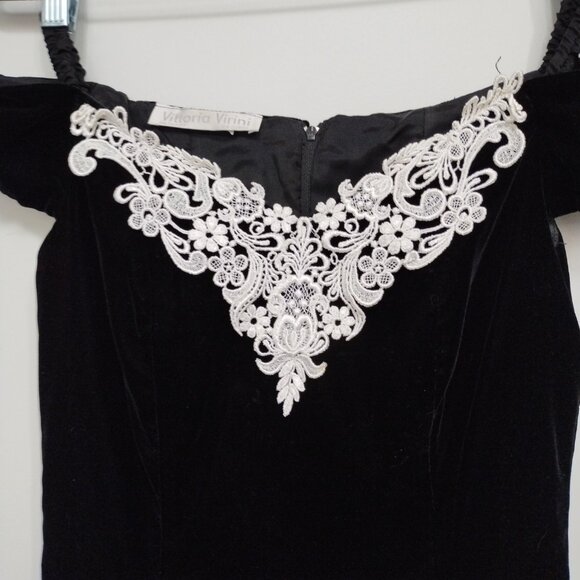 VINTAGE Vittoria Virini velvet off the shoulder dress - Picture 3 of 4